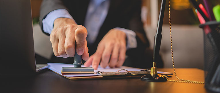 Vətənin Qanununa Sadiq, Cəmiyyətə Xidmət edən Notariat Rəhbəri - Aris Ələkbərov