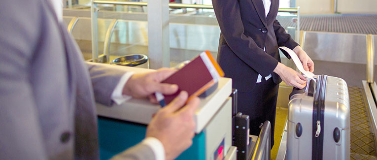 Best flights from USA to India 2025