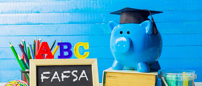 Can Non-Citizens Apply for FAFSA in the U.S.?
