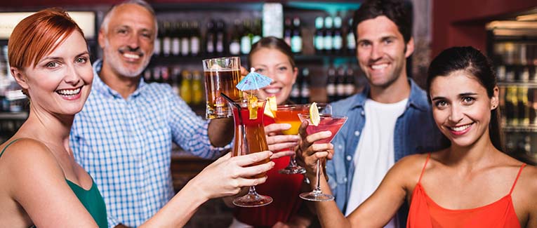 how to enjoy nightlife on family vacations
