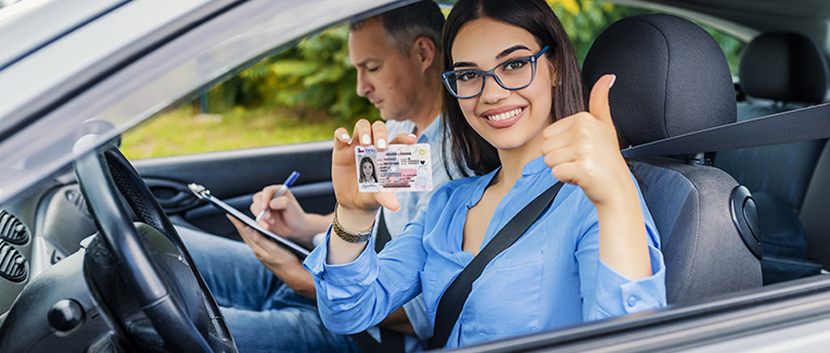 Cómo obtener una licencia de conducir o identificación con foto en EEUU