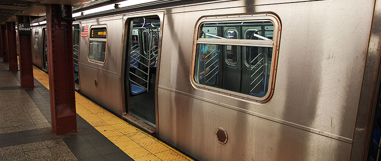 Travelling Via Metros and Subways in the U.S.: Newcomers Guide